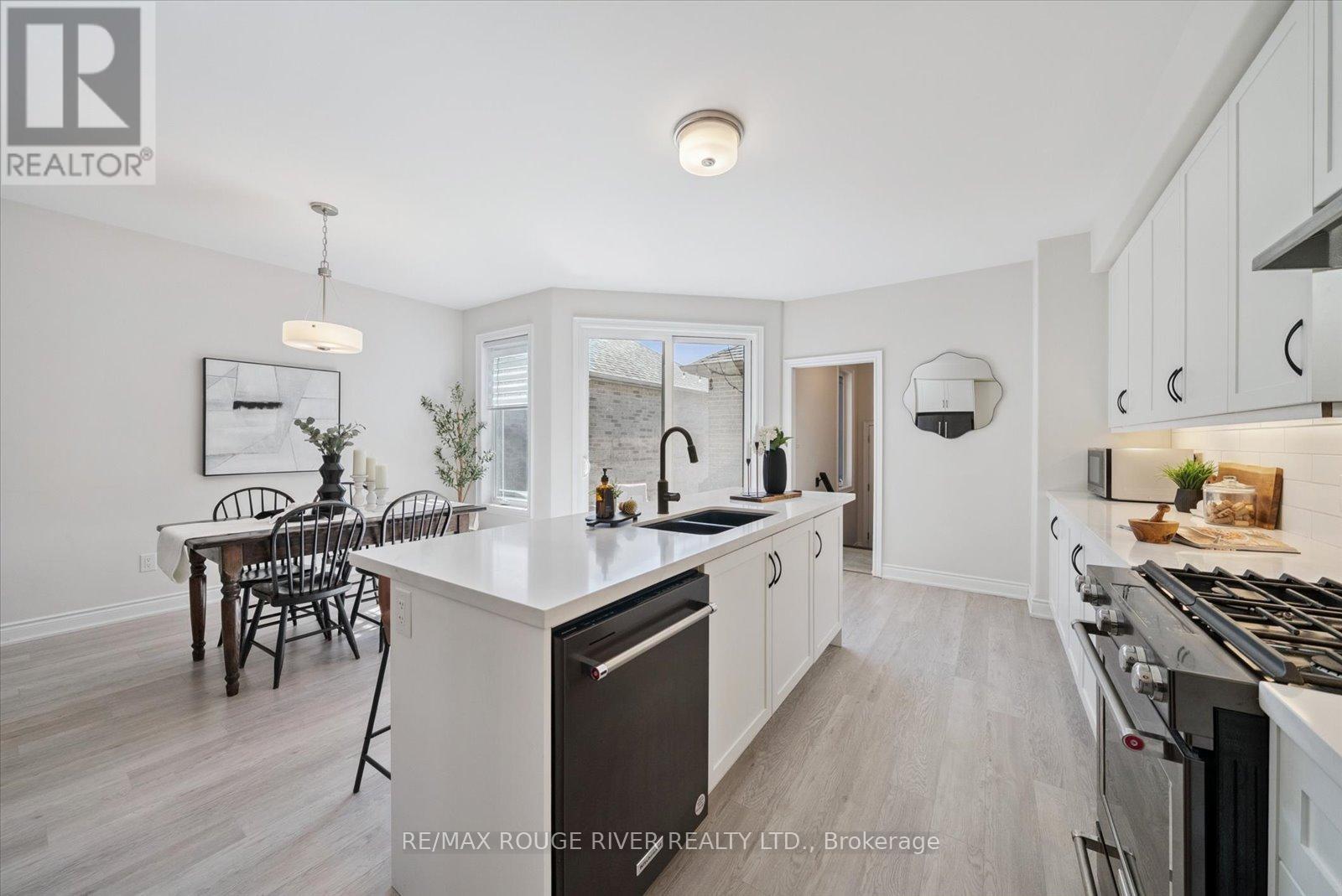 1093 Rippingale Trail, Peterborough (Northcrest Ward 5), Ontario  K9H 0C4 - Photo 10 - X12352093