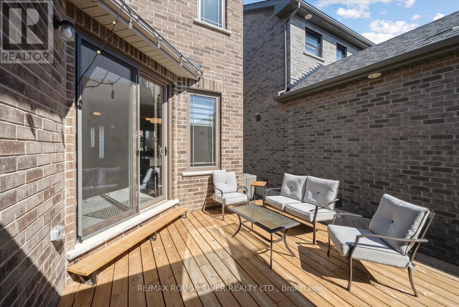 1093 Rippingale Trail, Peterborough (Northcrest Ward 5), Ontario  K9H 0C4 - Photo 21 - X12352093