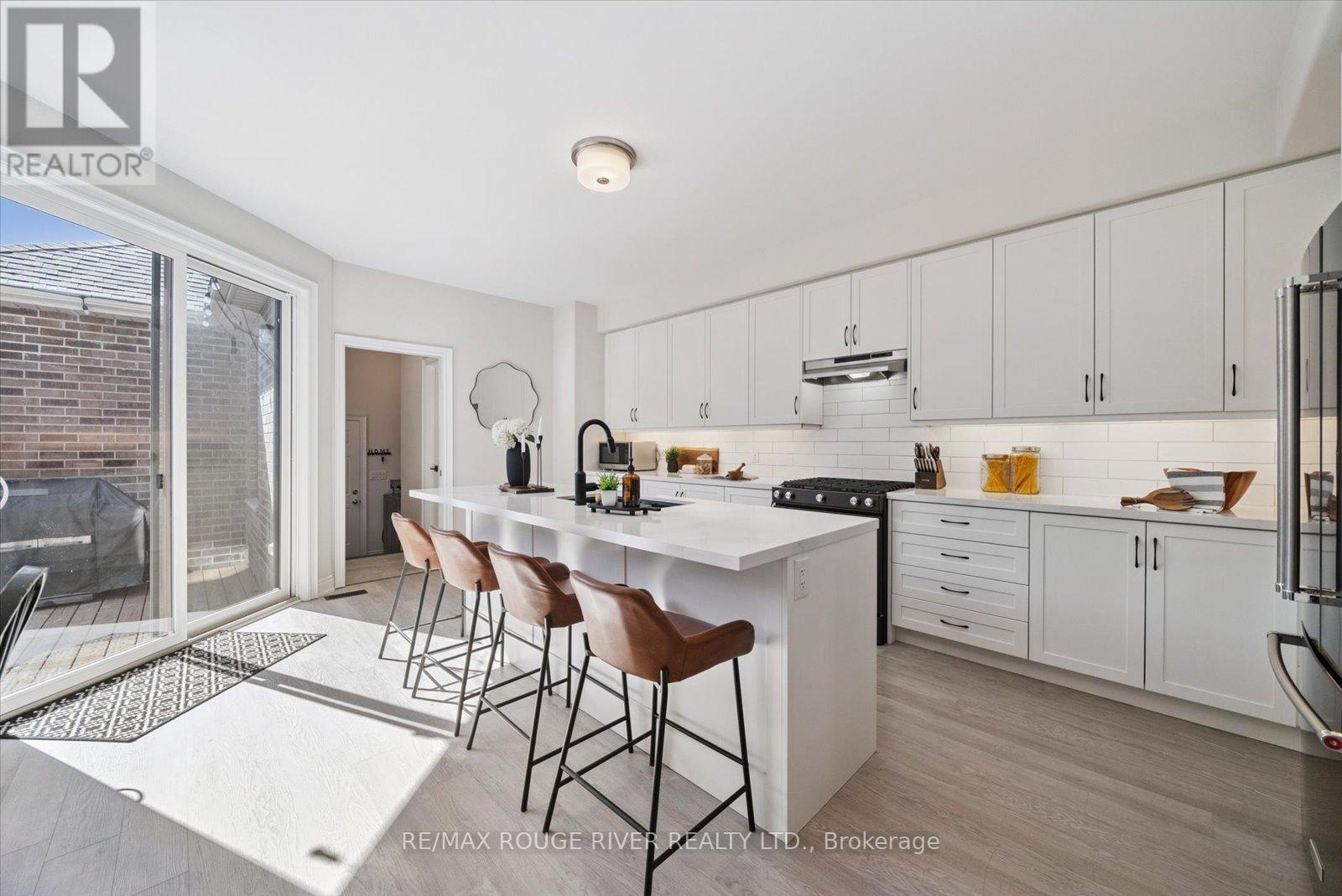 1093 Rippingale Trail, Peterborough (Northcrest Ward 5), Ontario  K9H 0C4 - Photo 7 - X12352093