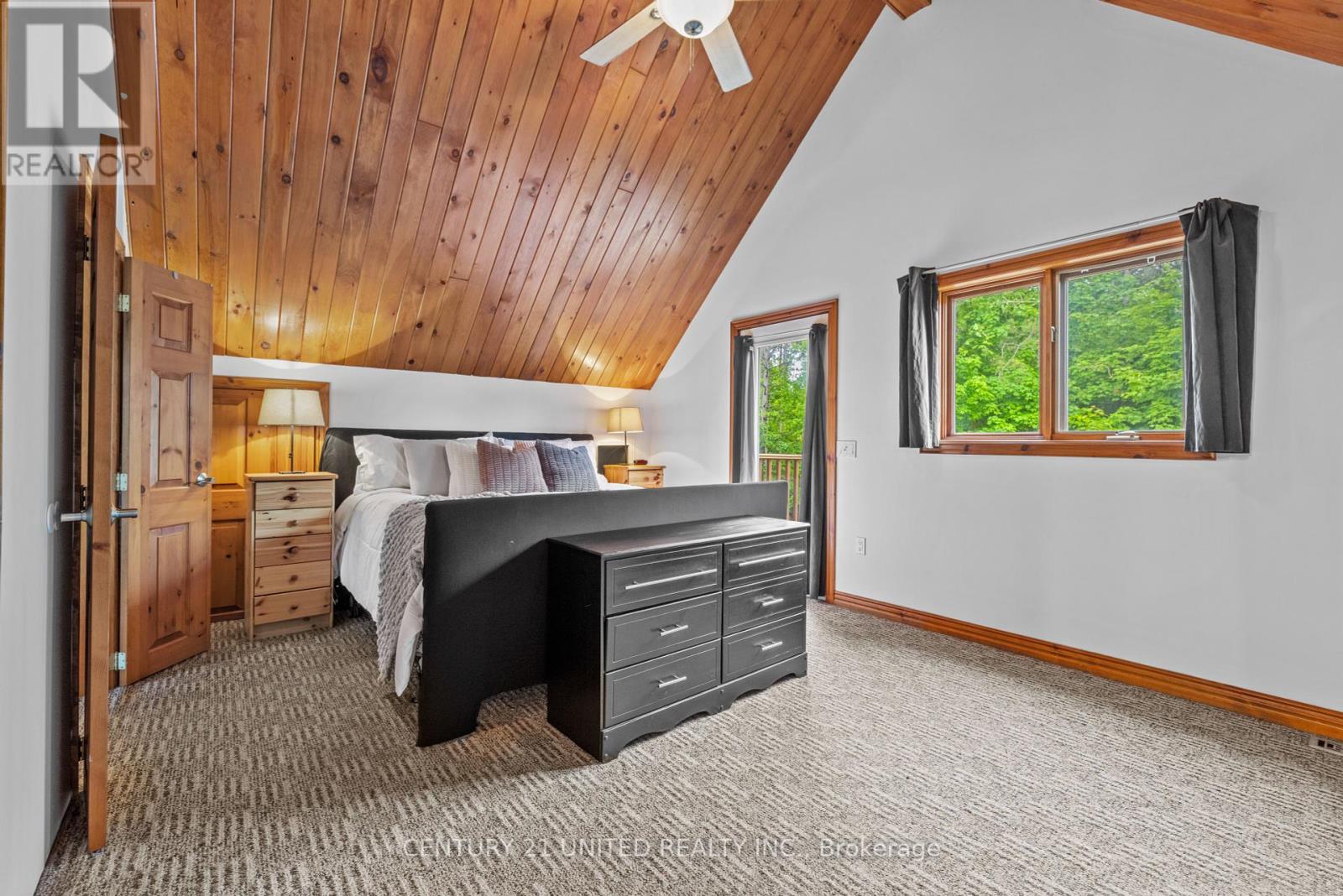 113 Sugarbush Boulevard, Trent Lakes, Ontario  K0L 1J0 - Photo 18 - X12352431