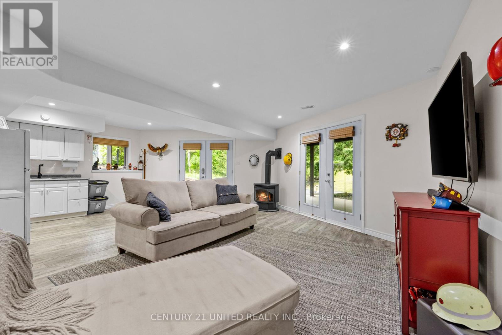 113 Sugarbush Boulevard, Trent Lakes, Ontario  K0L 1J0 - Photo 25 - X12352431