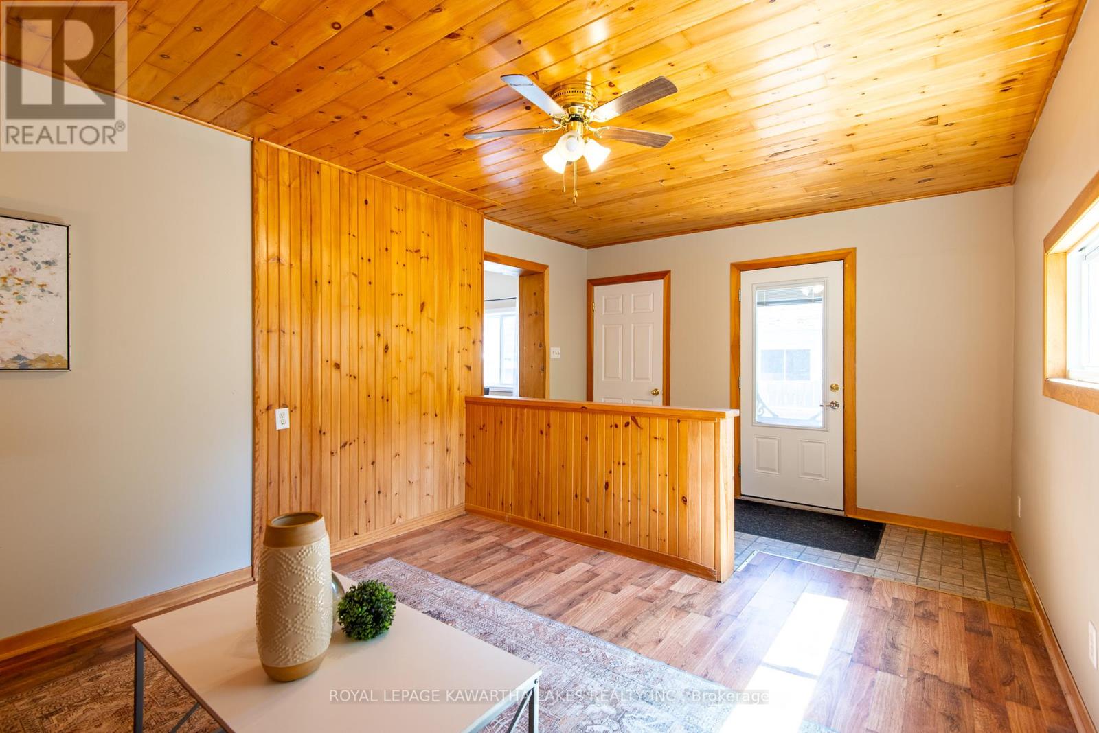 91 Glenelg Street W, Kawartha Lakes (Lindsay), Ontario  K9V 2V8 - Photo 24 - X12352452
