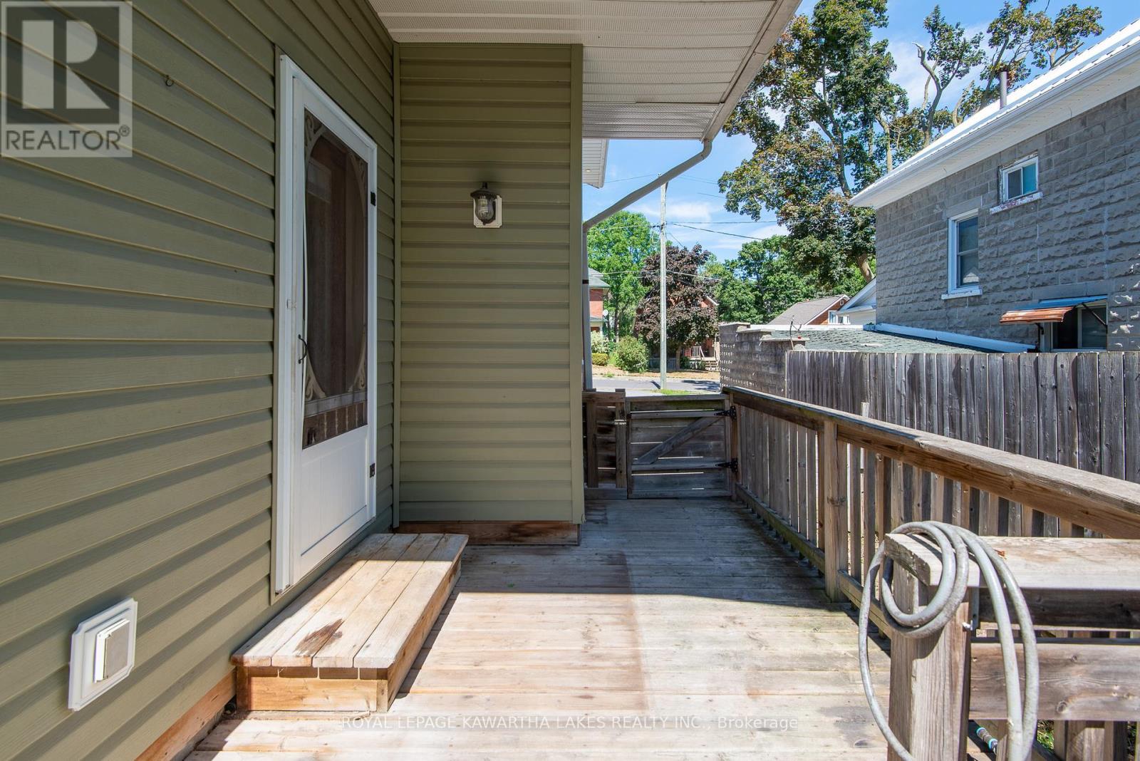 91 Glenelg Street W, Kawartha Lakes (Lindsay), Ontario  K9V 2V8 - Photo 25 - X12352452