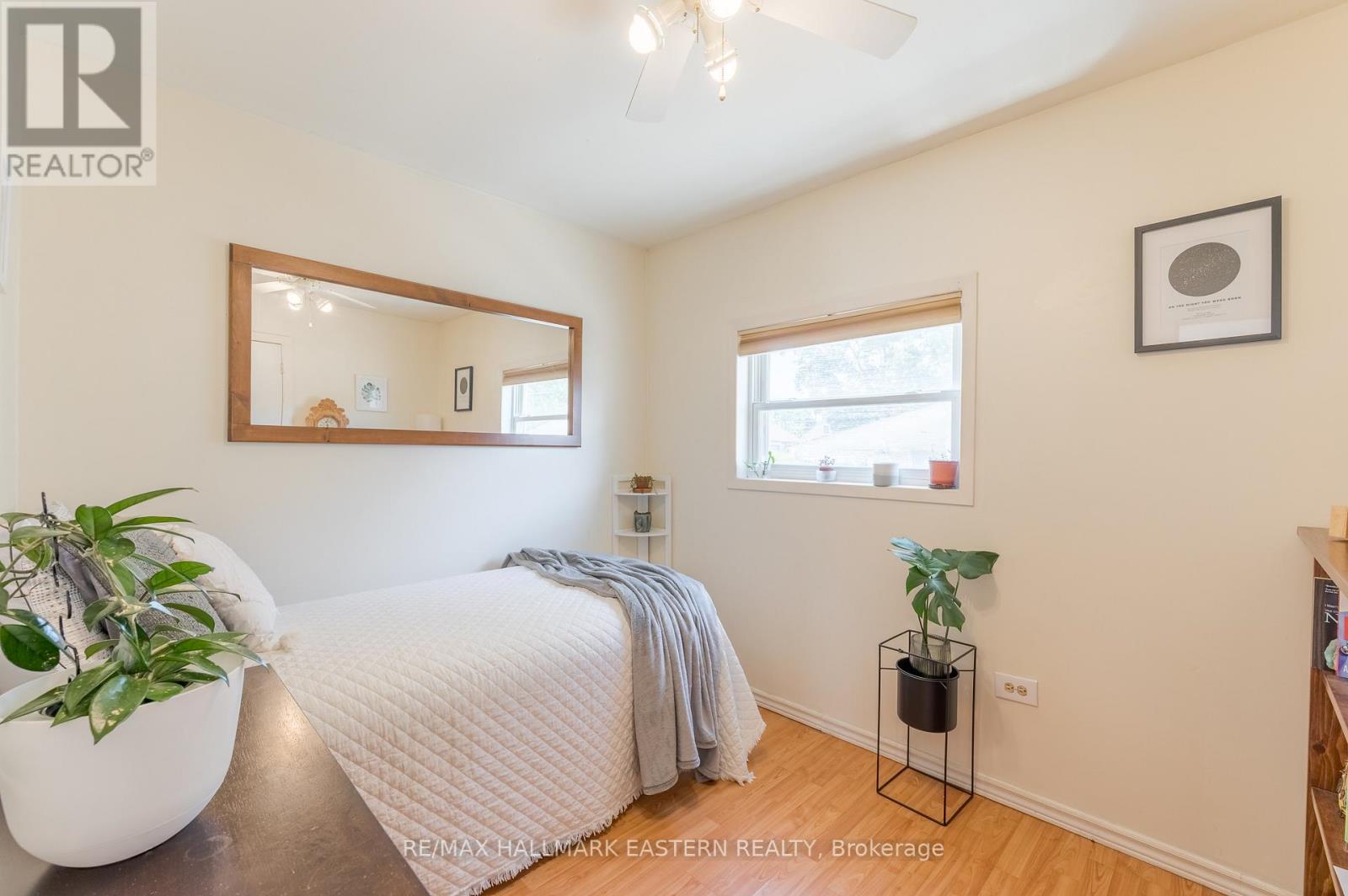 748 New Romaine Street, Peterborough (Otonabee Ward 1), Ontario  K9J 2E9 - Photo 21 - X12352462