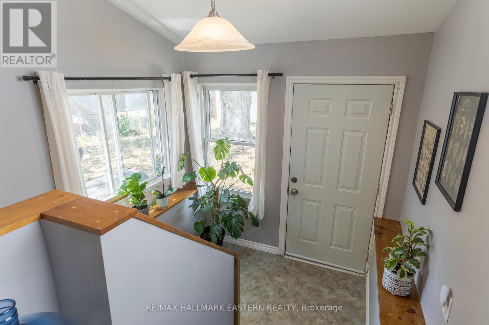 748 New Romaine Street, Peterborough (Otonabee Ward 1), Ontario  K9J 2E9 - Photo 29 - X12352462