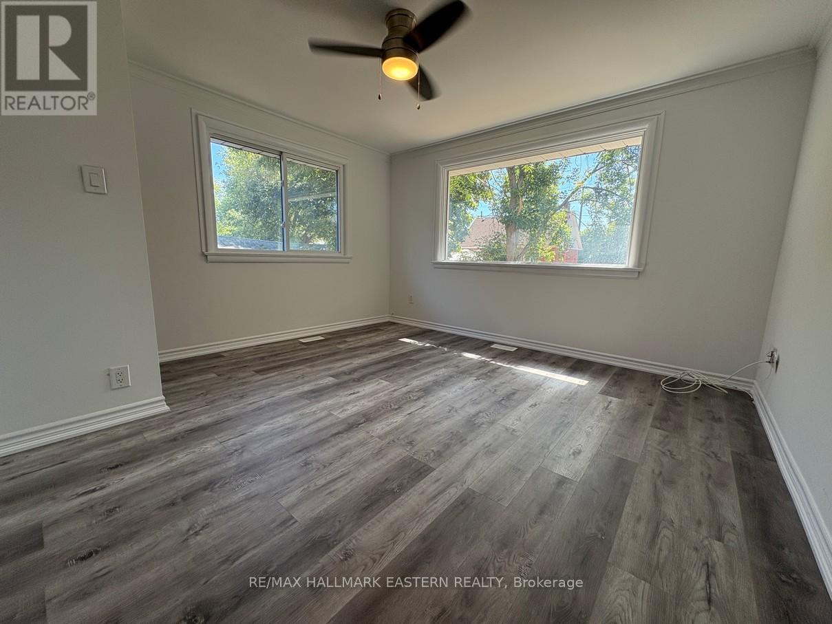 #1 - 581 Paterson Street, Peterborough Central (South), Ontario  K9J 4P9 - Photo 2 - X12352547