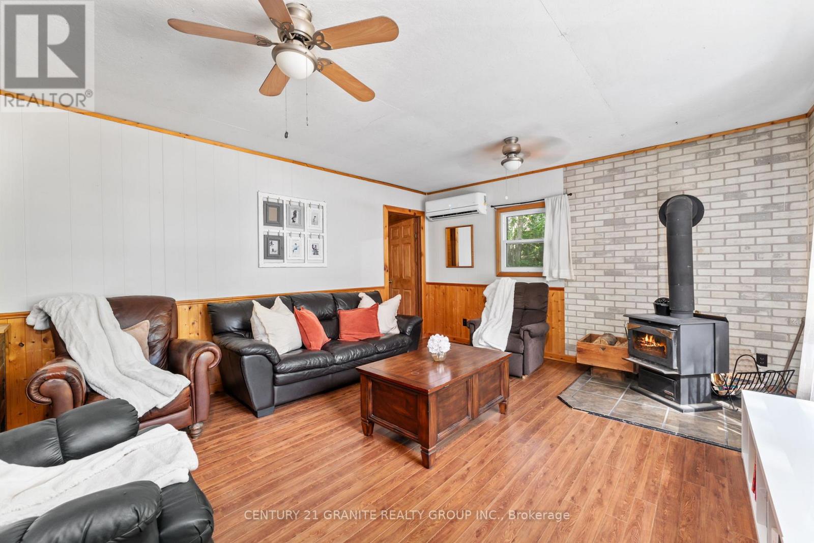 920 Papineau Lake Road, Hastings Highlands (Wicklow Ward), Ontario  K0L 2R0 - Photo 13 - X12352716