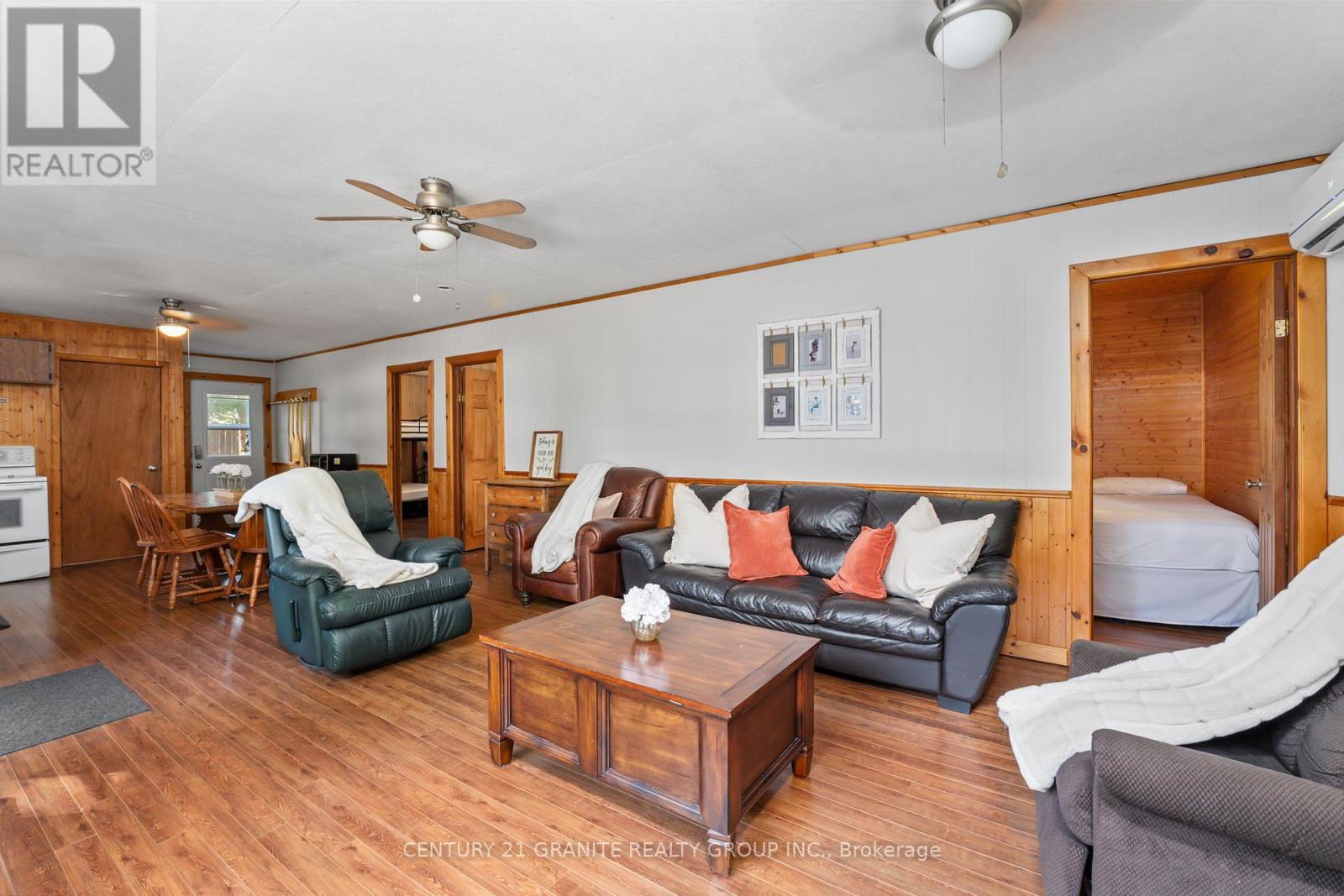 920 Papineau Lake Road, Hastings Highlands (Wicklow Ward), Ontario  K0L 2R0 - Photo 14 - X12352716