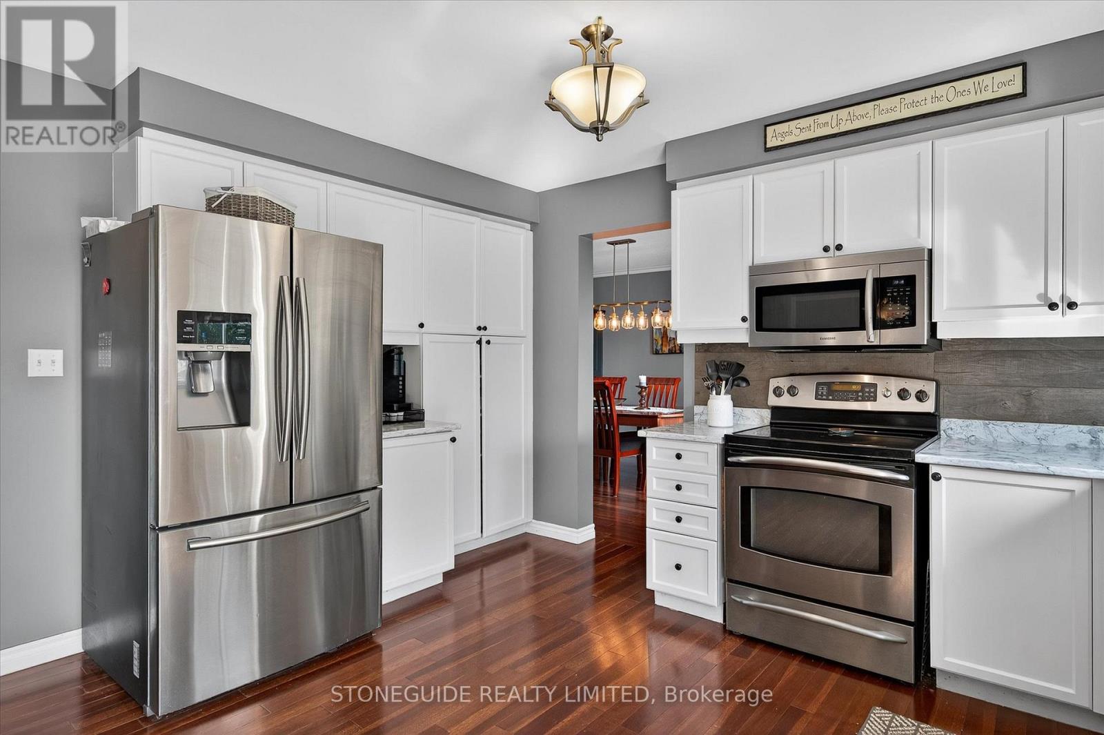 1726 Ravenwood Drive, Peterborough (Monaghan Ward 2), Ontario  K9K 2P6 - Photo 12 - X12352856