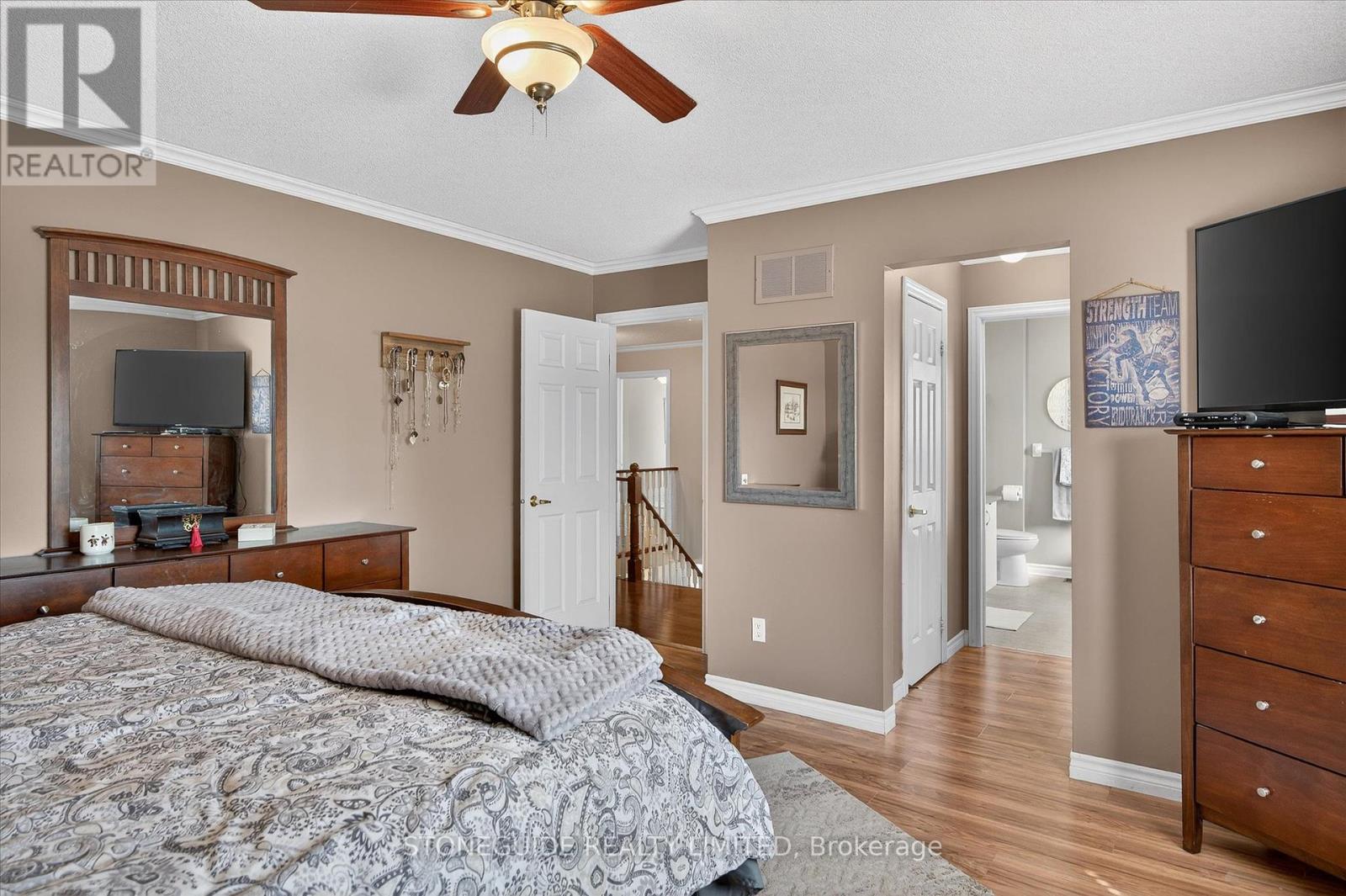 1726 Ravenwood Drive, Peterborough (Monaghan Ward 2), Ontario  K9K 2P6 - Photo 26 - X12352856