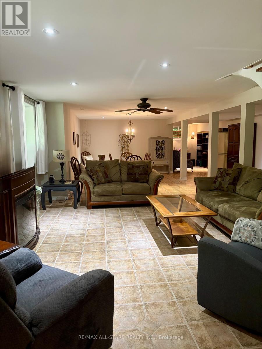 536 Golf Course Road, Douro-Dummer, Ontario  K0L 2H0 - Photo 20 - X12352873