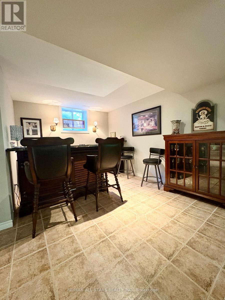 536 Golf Course Road, Douro-Dummer, Ontario  K0L 2H0 - Photo 21 - X12352873