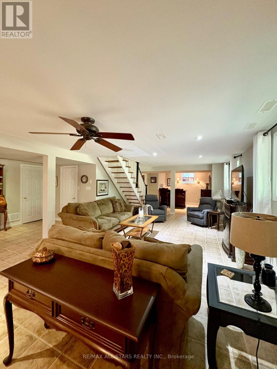 536 Golf Course Road, Douro-Dummer, Ontario  K0L 2H0 - Photo 25 - X12352873