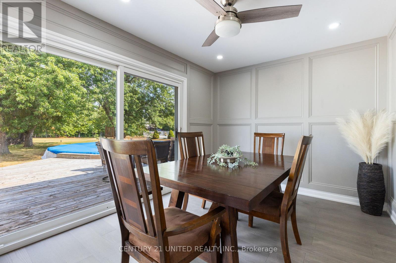 1143 Connaught Drive, Selwyn, Ontario  K0L 1T0 - Photo 11 - X12352991