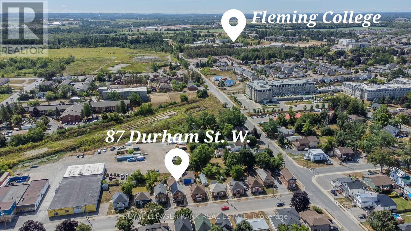 87 Durham Street W, Kawartha Lakes (Lindsay), Ontario  K9V 2P8 - Photo 3 - X12354077