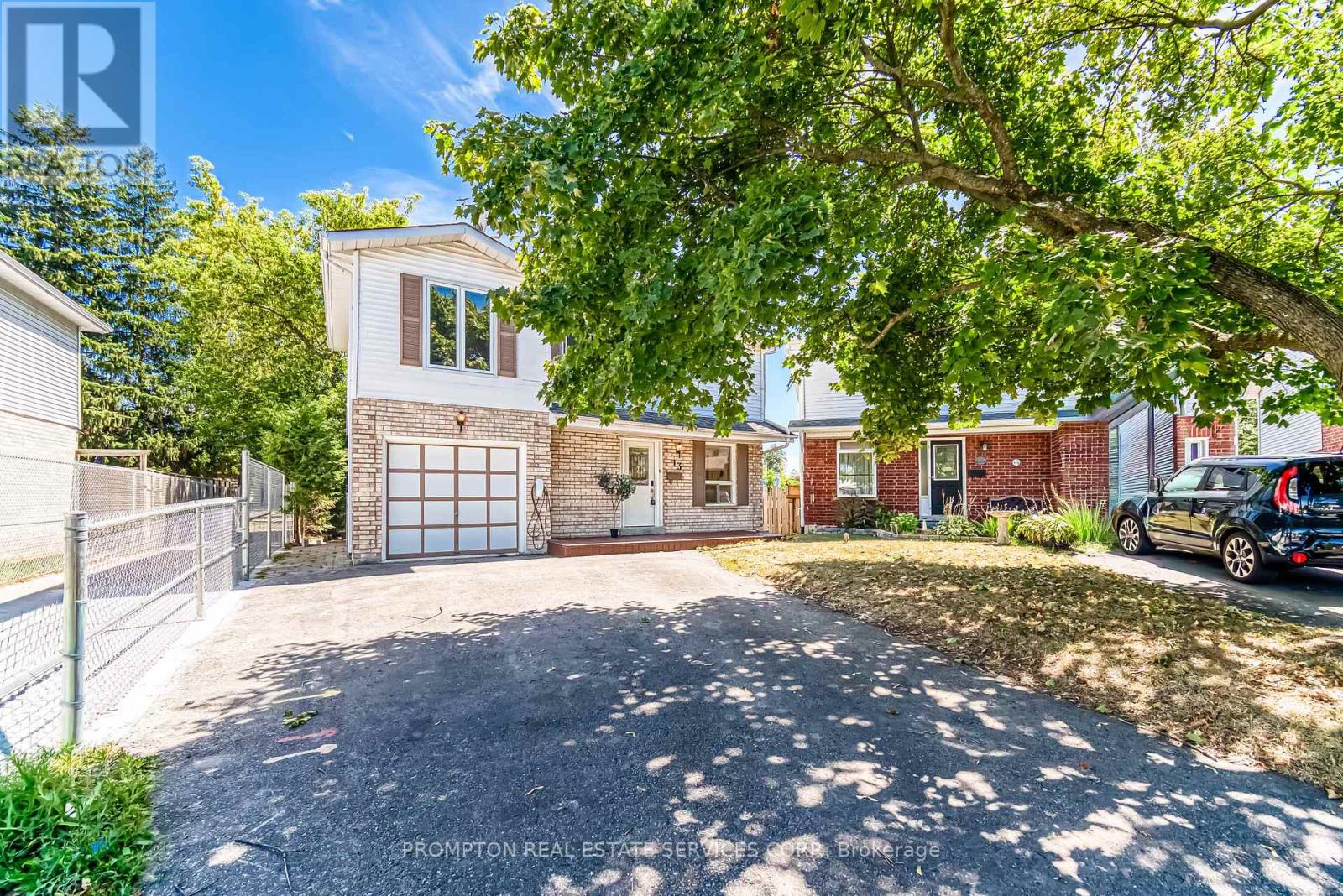 13 Sylvia Court, Clarington (Newcastle), Ontario  L1B 1J4 - Photo 2 - E12354213
