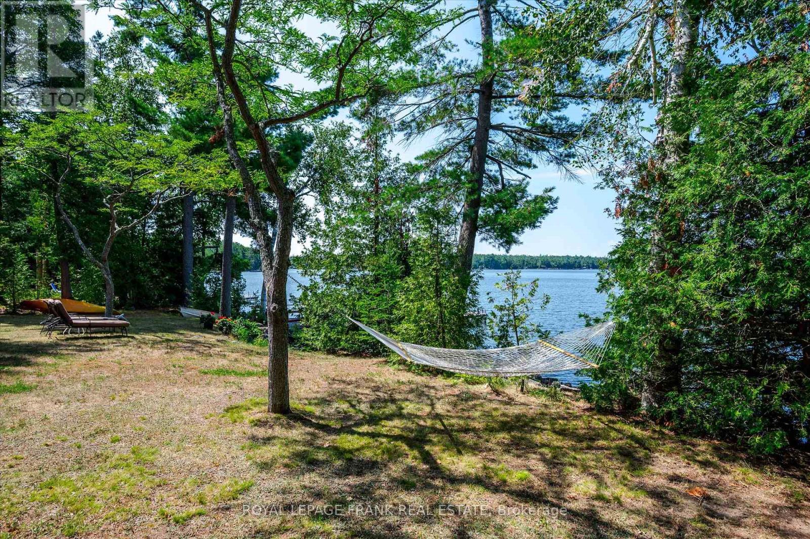 2724 Newcomb Lane, Selwyn, Ontario  K0L 2H0 - Photo 38 - X12354320