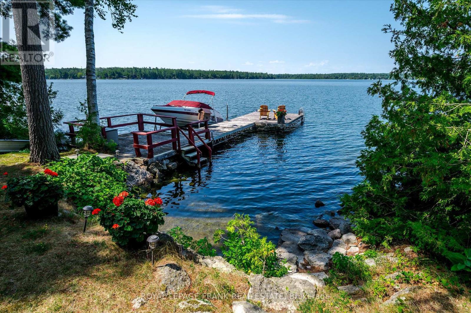 2724 Newcomb Lane, Selwyn, Ontario  K0L 2H0 - Photo 39 - X12354320
