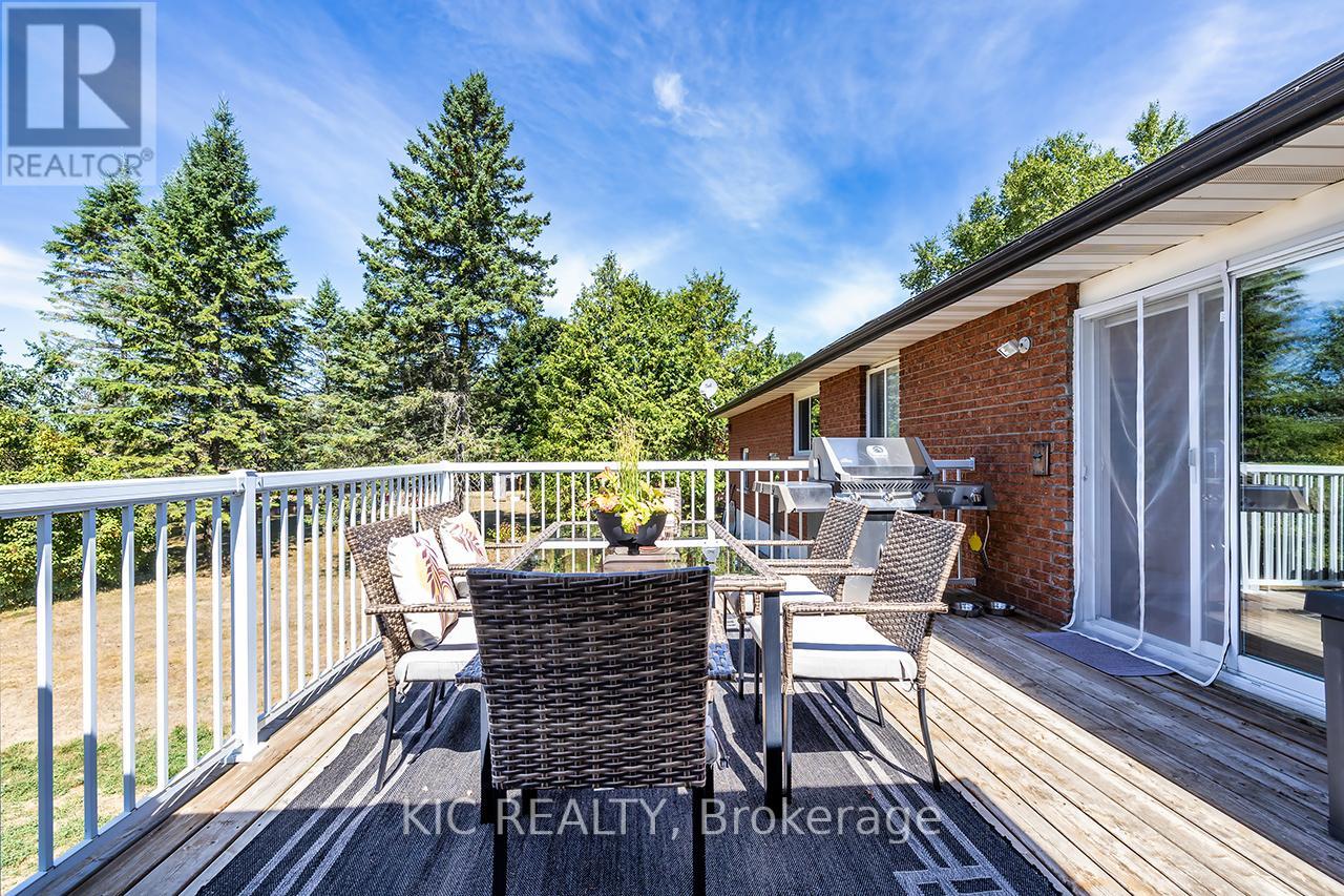 812 Frank Hill Road, Kawartha Lakes (Emily), Ontario  K9J 6X3 - Photo 42 - X12354331