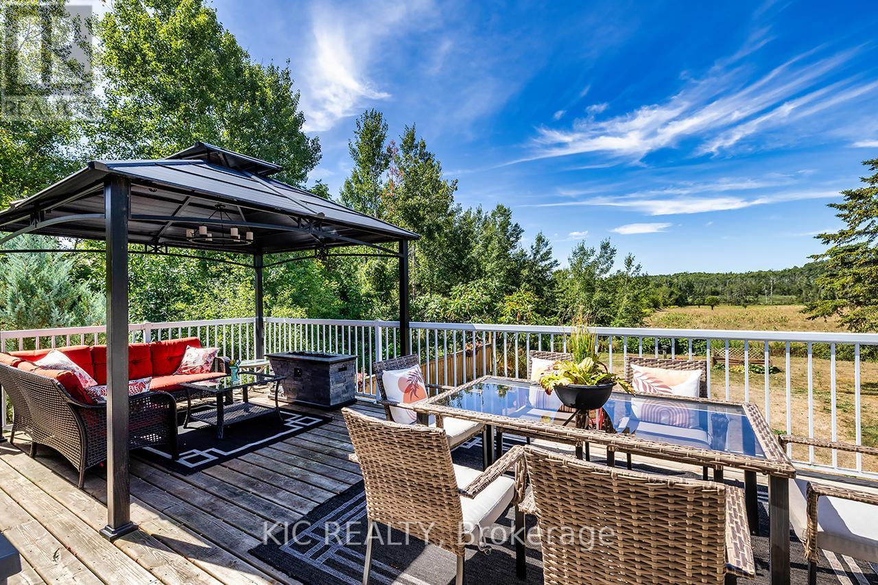 812 Frank Hill Road, Kawartha Lakes (Emily), Ontario  K9J 6X3 - Photo 43 - X12354331