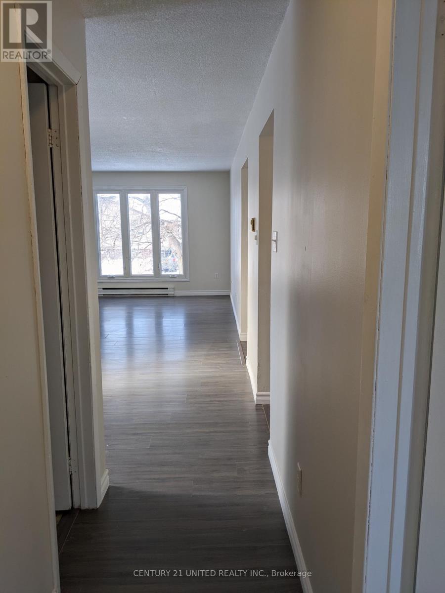 538 Crystal Drive, Peterborough South (East), Ontario  K9J 8H1 - Photo 18 - X12354835