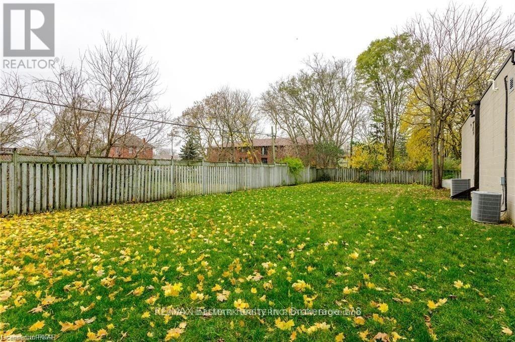 71 Princess Street, Peterborough (Town Ward 3), Ontario  K9J 2A8 - Photo 16 - X12355000