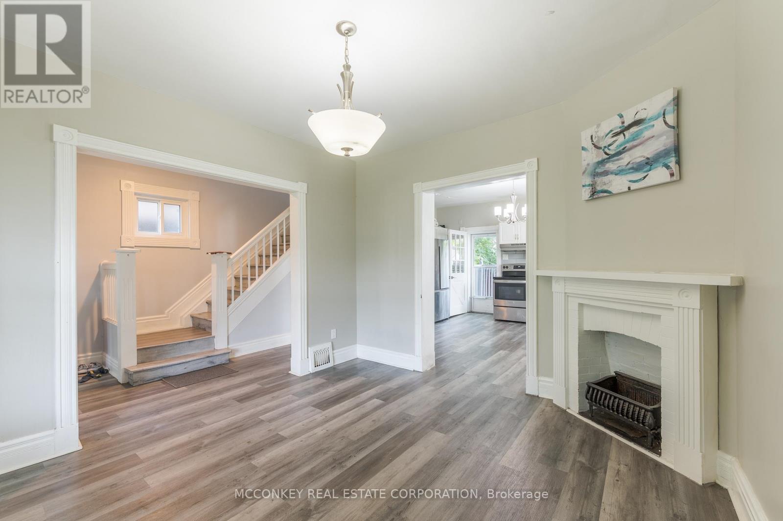 730 Park Street S, Peterborough South (West), Ontario  K9J 3T4 - Photo 15 - X12355104
