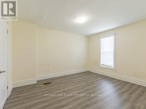730 Park Street S, Peterborough South (West), Ontario  K9J 3T4 - Photo 13 - X12355107