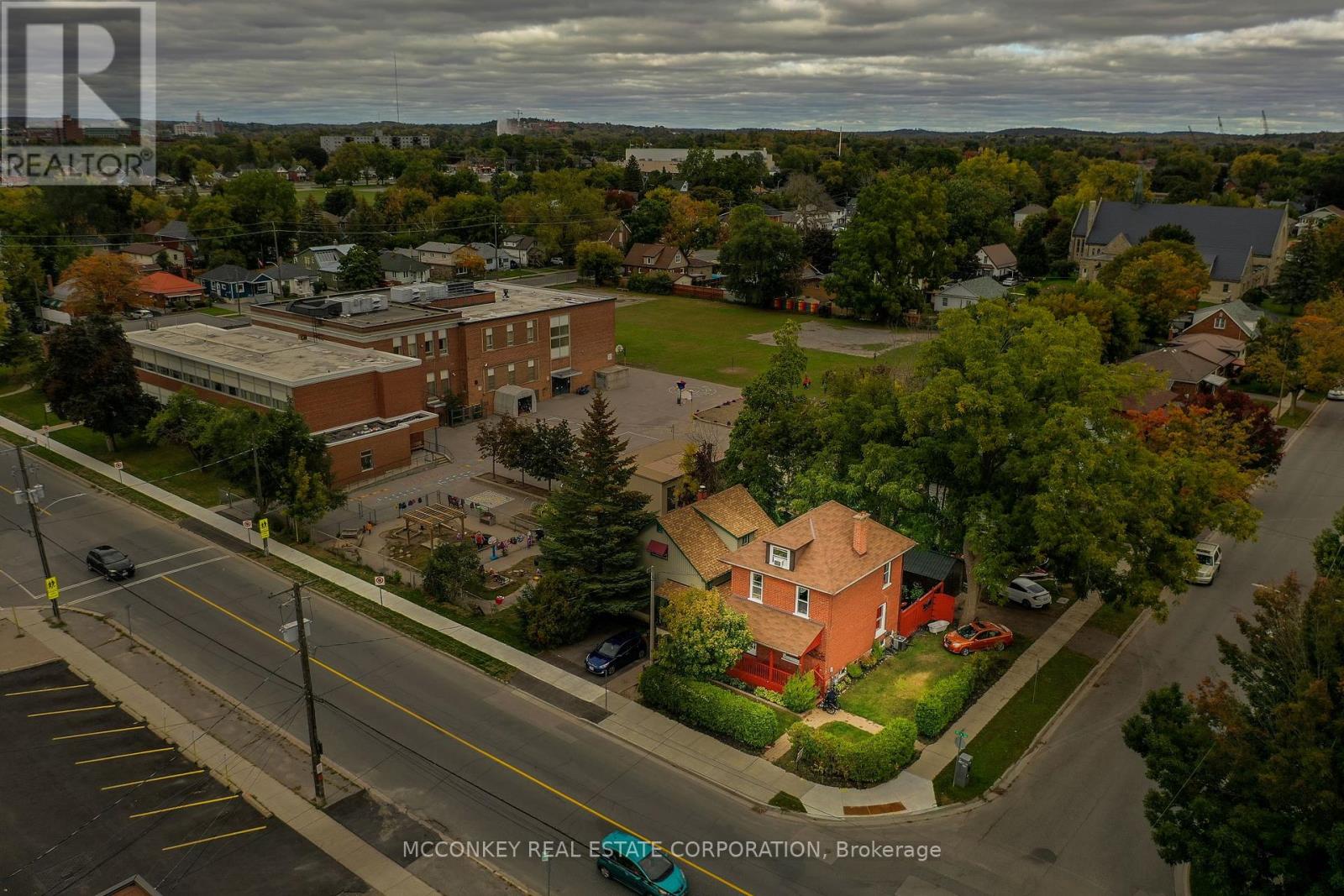 730 Park Street S, Peterborough South (West), Ontario  K9J 3T4 - Photo 16 - X12355107
