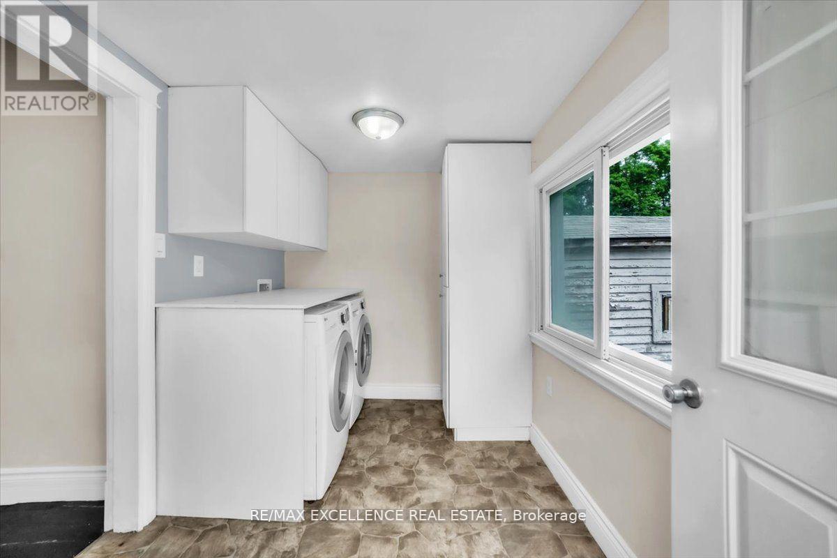 626 Downie Street, Peterborough Central (North), Ontario  K9H 4K3 - Photo 15 - X12355124