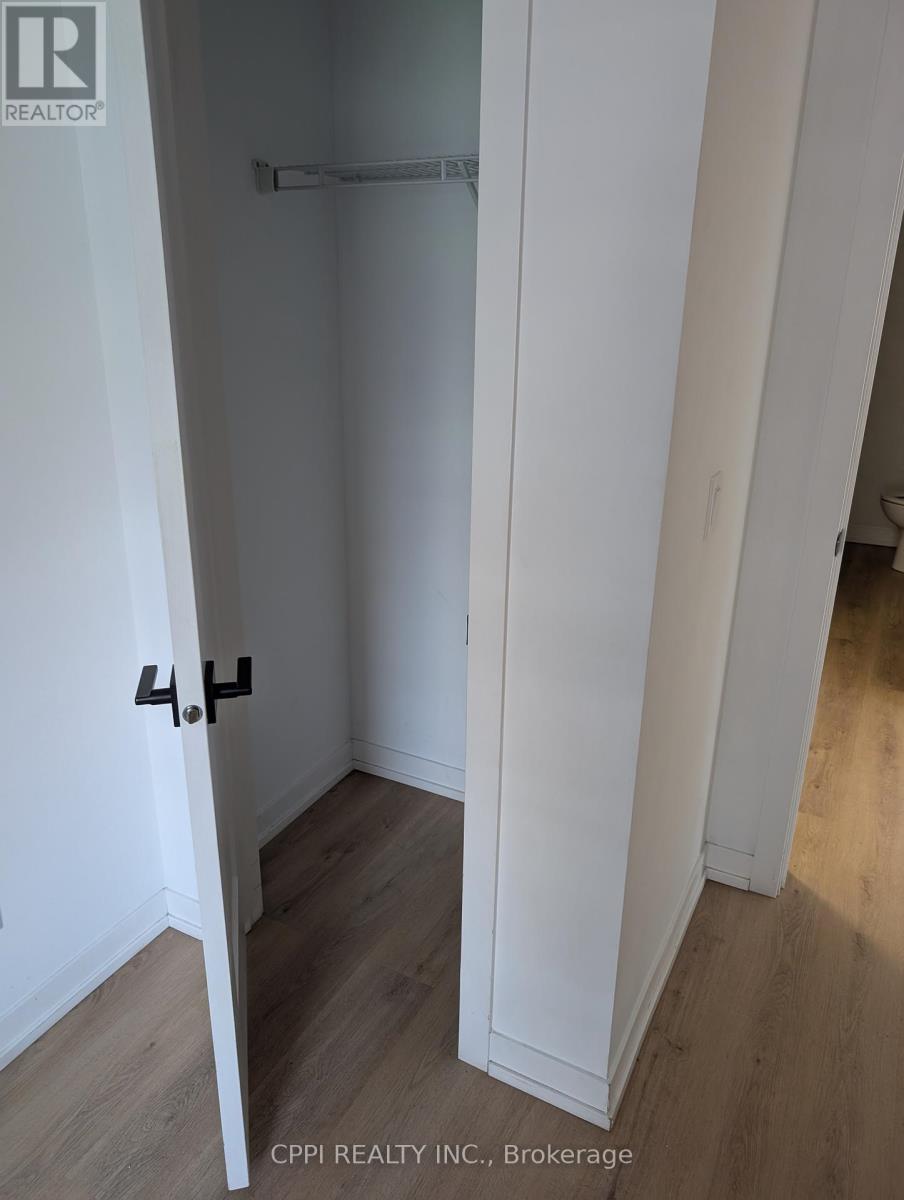 212 - 140 Simcoe Street, Peterborough Central (North), Ontario  K9H 2H5 - Photo 10 - X12356236
