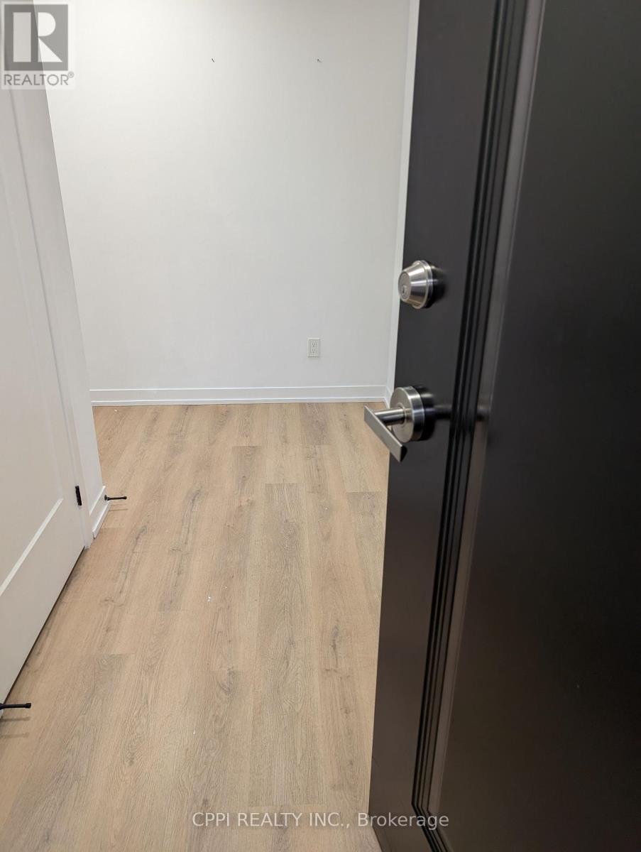 212 - 140 Simcoe Street, Peterborough Central (North), Ontario  K9H 2H5 - Photo 4 - X12356236