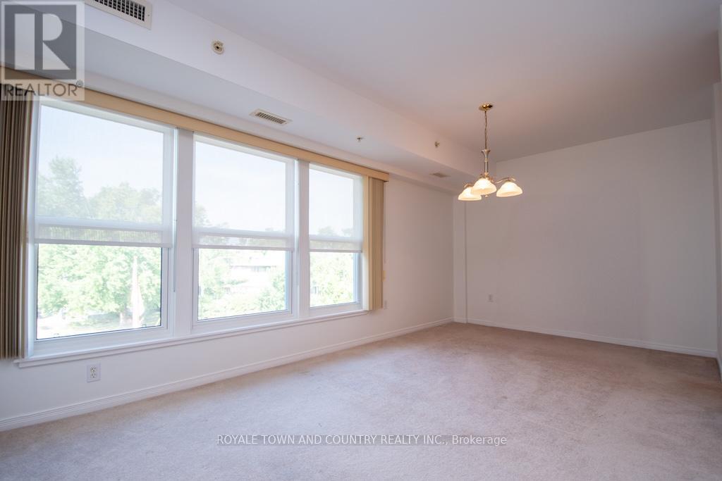 302 - 8 Huron Street, Kawartha Lakes (Lindsay), Ontario  K9V 6K3 - Photo 14 - X12356844