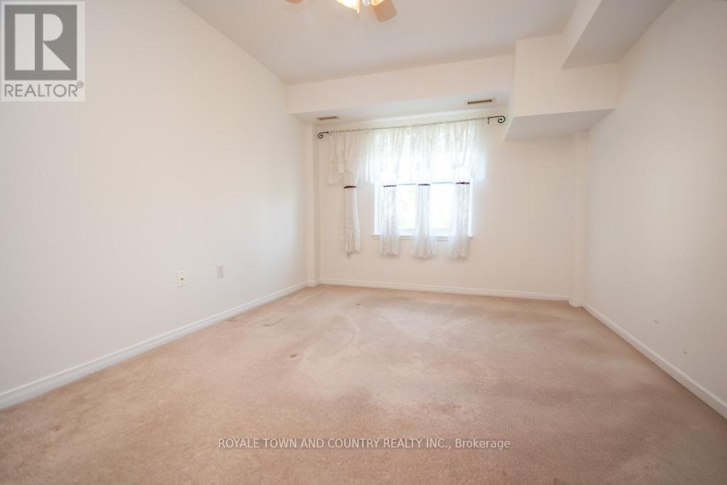 302 - 8 Huron Street, Kawartha Lakes (Lindsay), Ontario  K9V 6K3 - Photo 20 - X12356844