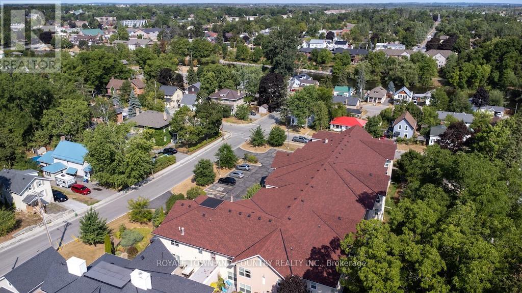 302 - 8 Huron Street, Kawartha Lakes (Lindsay), Ontario  K9V 6K3 - Photo 25 - X12356844