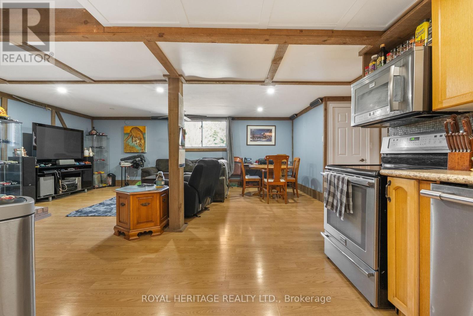 20 Buckhorn Road, Kawartha Lakes (Fenelon), Ontario  K9V 4R6 - Photo 25 - X12356913
