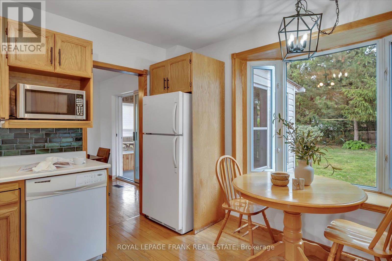 280 Greenlawn Avenue, Peterborough North (South), Ontario  K9H 5K8 - Photo 10 - X12356948