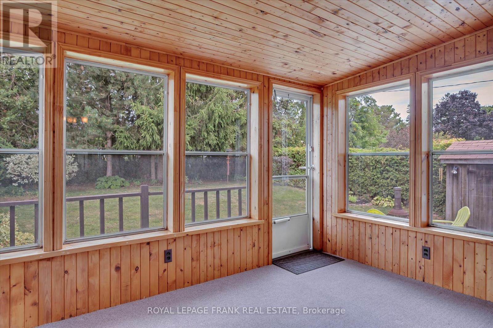 280 Greenlawn Avenue, Peterborough North (South), Ontario  K9H 5K8 - Photo 12 - X12356948