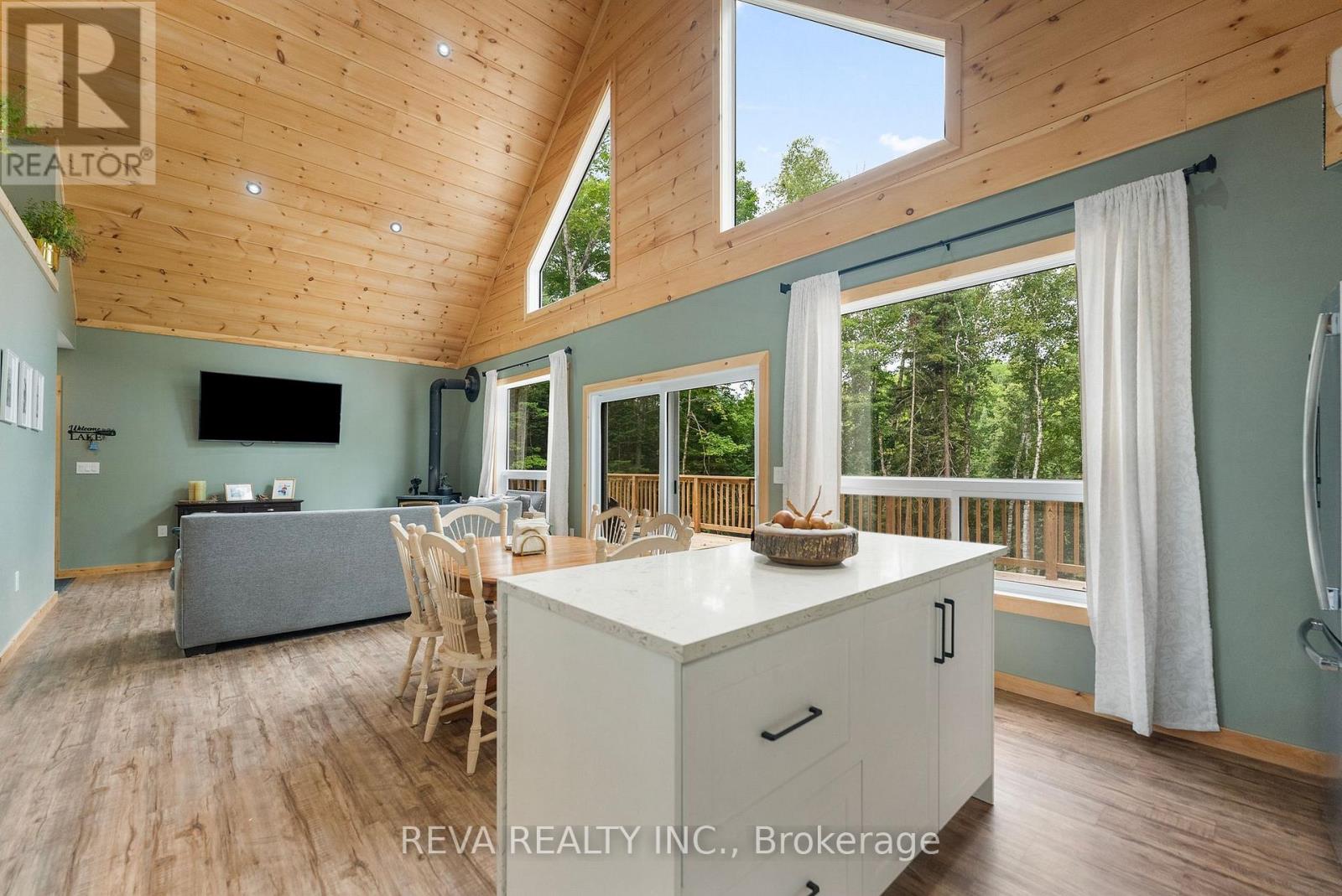 864 Jeffrey Lake Road, Faraday, Ontario  K0L 1C0 - Photo 16 - X12356950