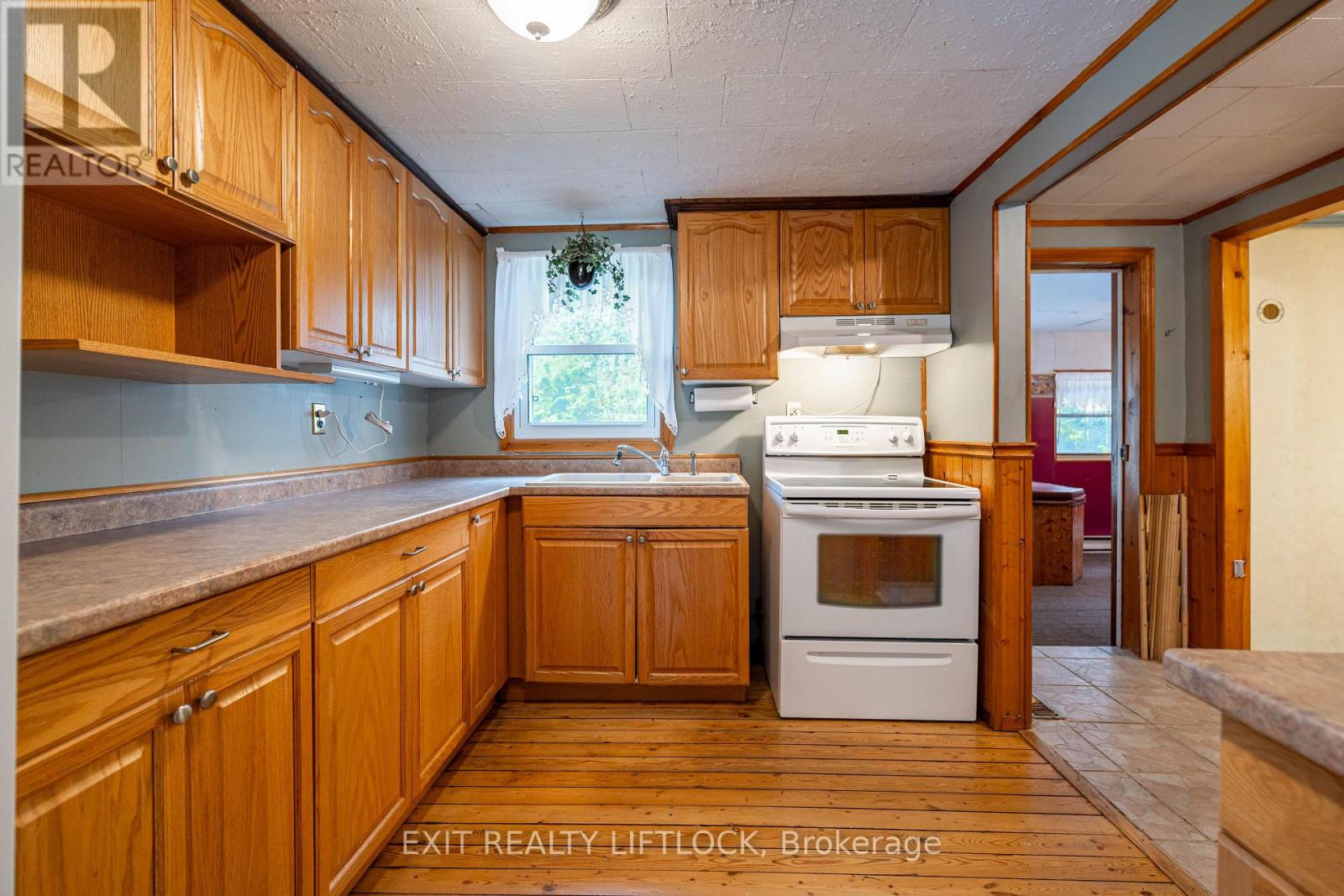 80 Kenedon Drive, Kawartha Lakes (Emily), Ontario  K0L 2W0 - Photo 7 - X12356966