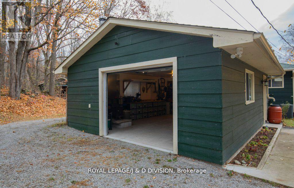 50 Fire Route 10b, North Kawartha, Ontario  K0L 3E0 - Photo 27 - X12356997