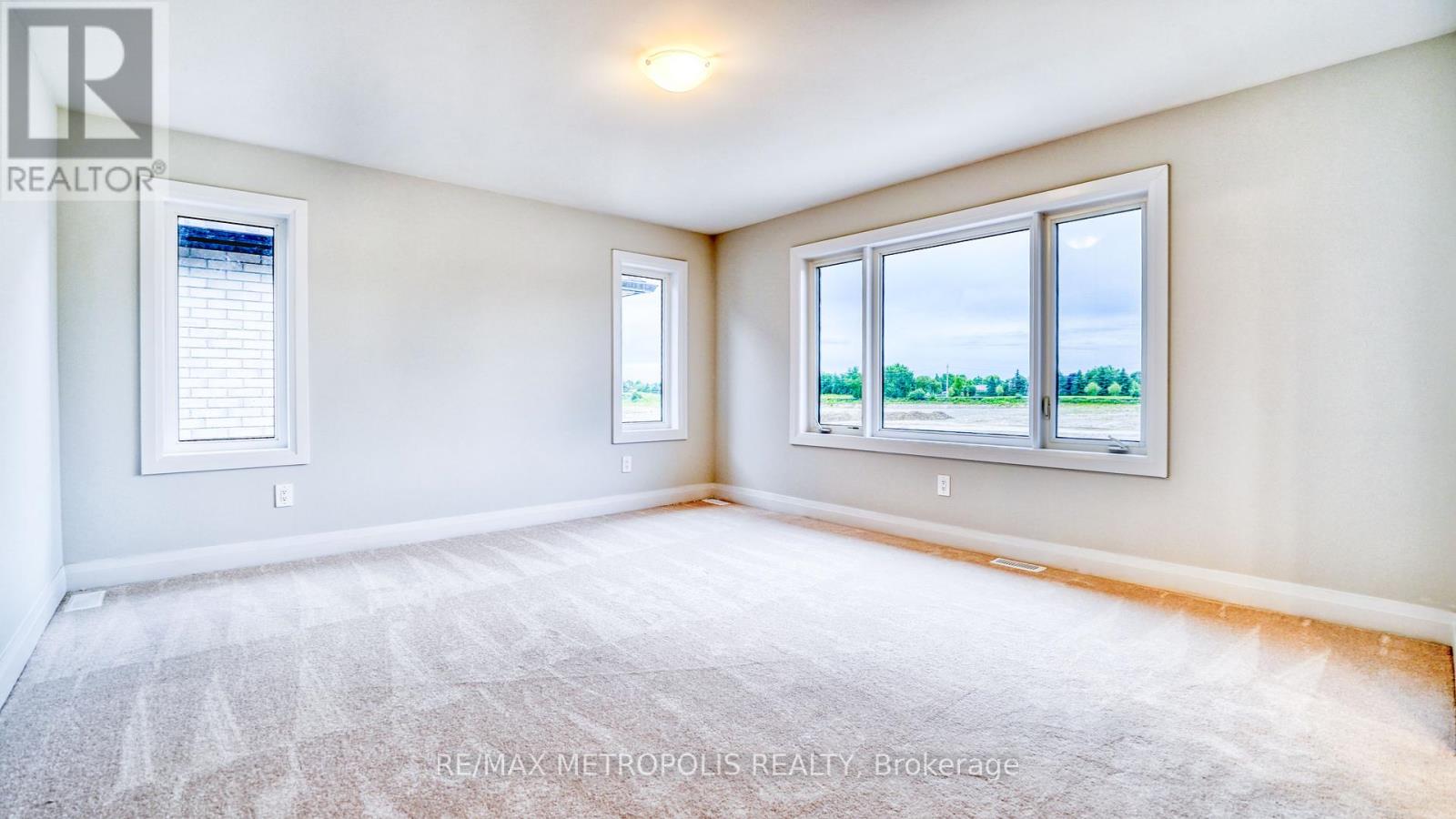 149 St Joseph Road, Kawartha Lakes (Lindsay), Ontario  K9V 6E3 - Photo 15 - X12357055