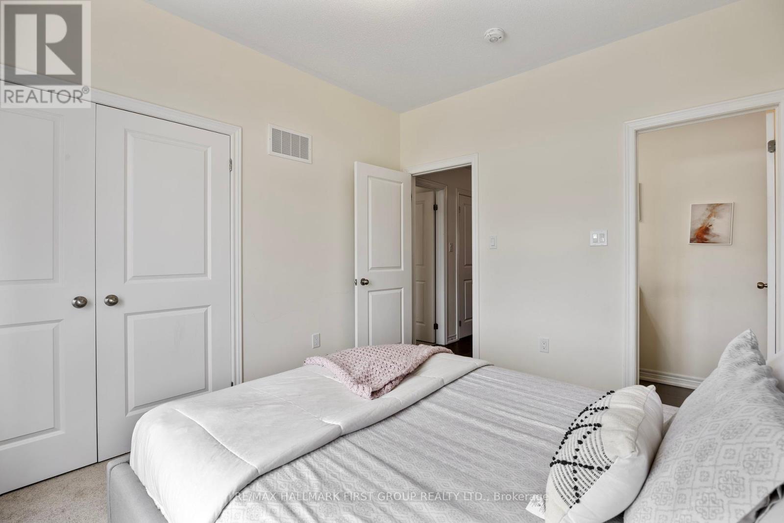 821 Steinberg Court, Peterborough North (North), Ontario  K9K 0H7 - Photo 38 - X12357093