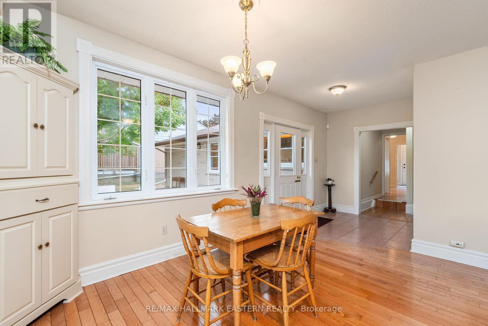 883 Kensington Drive, Peterborough (Monaghan Ward 2), Ontario  K9J 6J8 - Photo 28 - X12357254