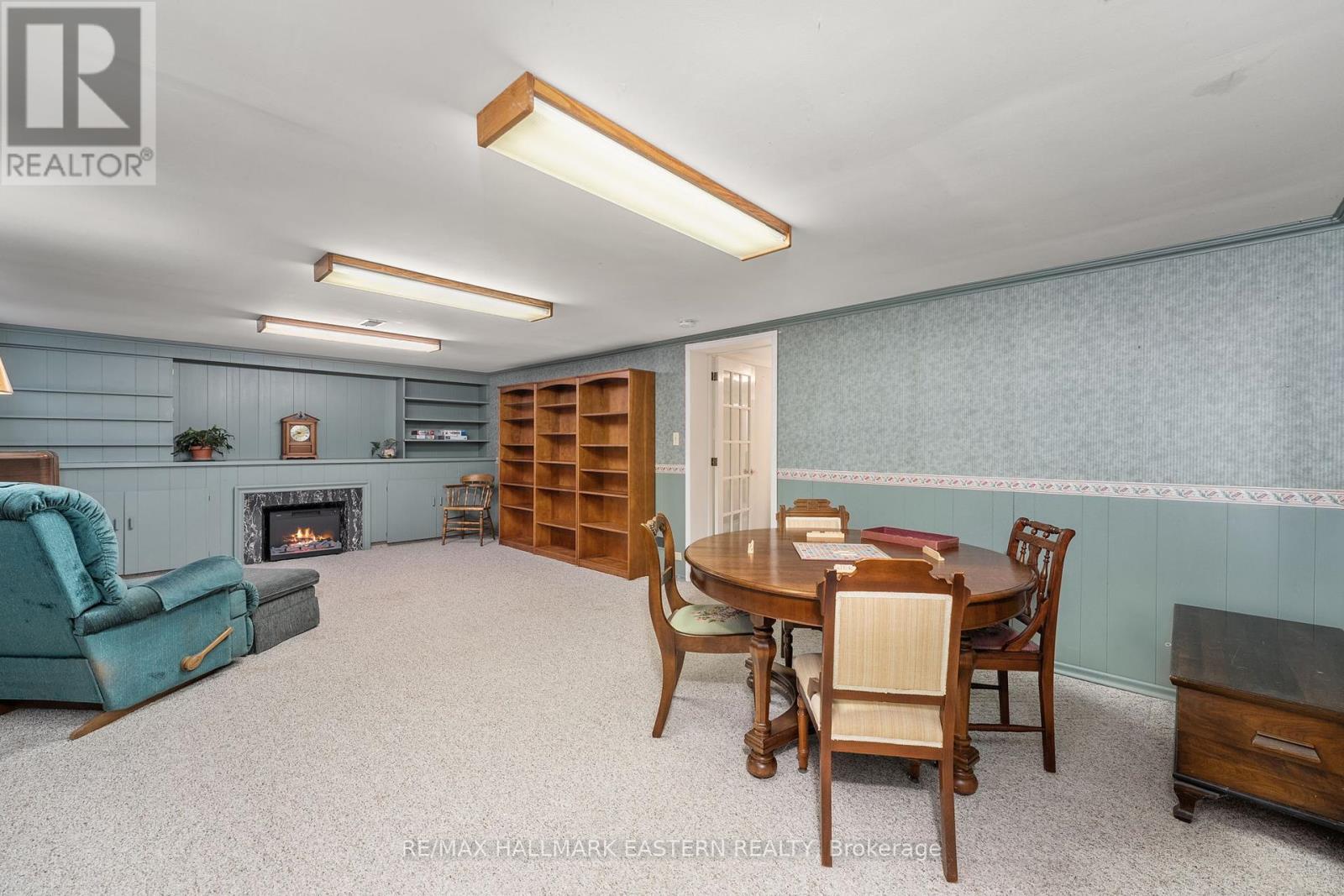883 Kensington Drive, Peterborough (Monaghan Ward 2), Ontario  K9J 6J8 - Photo 36 - X12357254