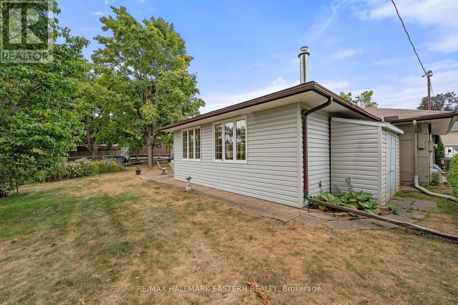 883 Kensington Drive, Peterborough (Monaghan Ward 2), Ontario  K9J 6J8 - Photo 42 - X12357254