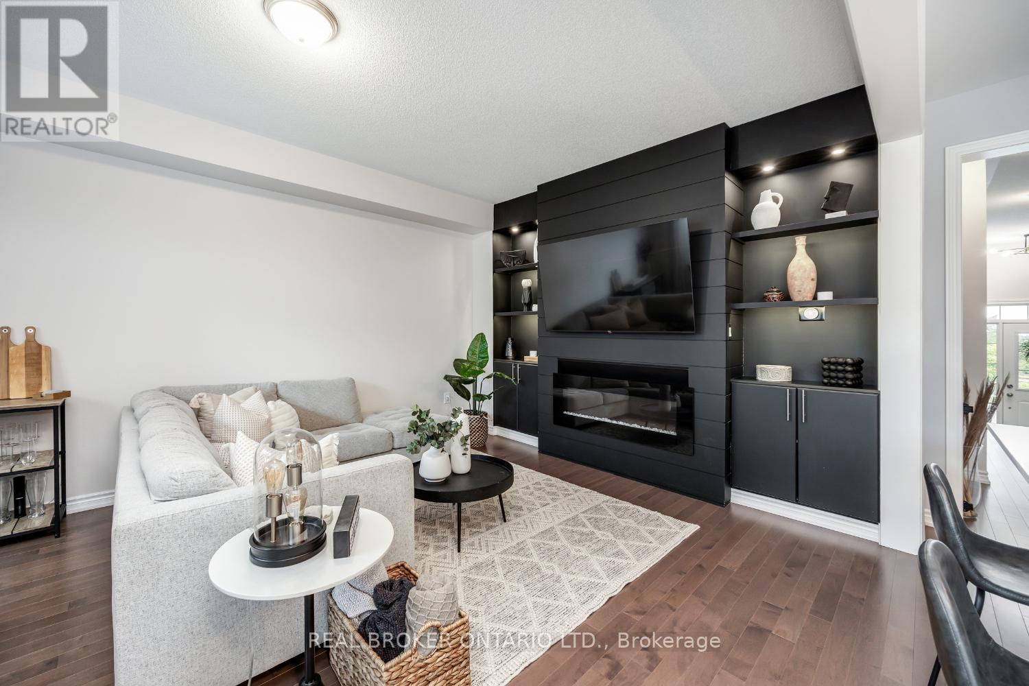 48 Highlands Boulevard, Cavan Monaghan (Millbrook Village), Ontario  L0A 1G0 - Photo 15 - X12357263