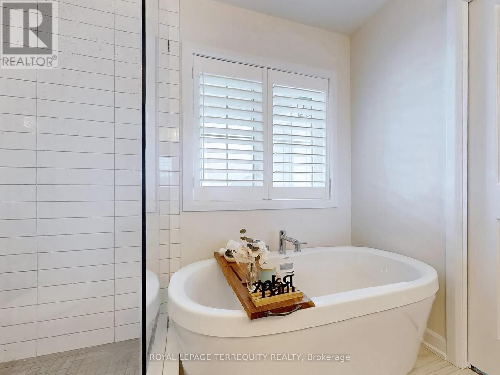 949 Bamford Terrace, Peterborough (Monaghan Ward 2), Ontario  K9J 6X4 - Photo 20 - X12357487