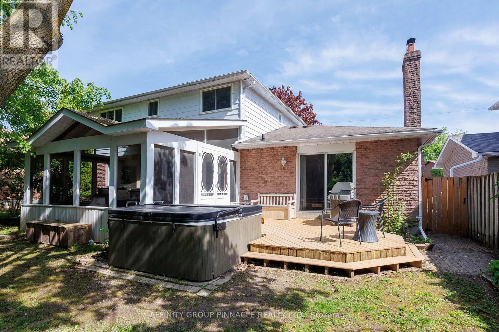 21 Mcdonagh Drive, Kawartha Lakes (Lindsay), Ontario  K9V 5A9 - Photo 43 - X12357610
