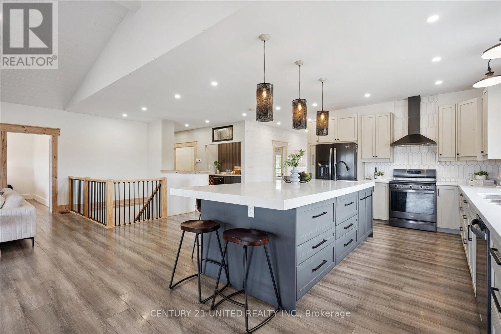 3084 Base Line, Otonabee-South Monaghan, Ontario  K0L 2G0 - Photo 12 - X12357683